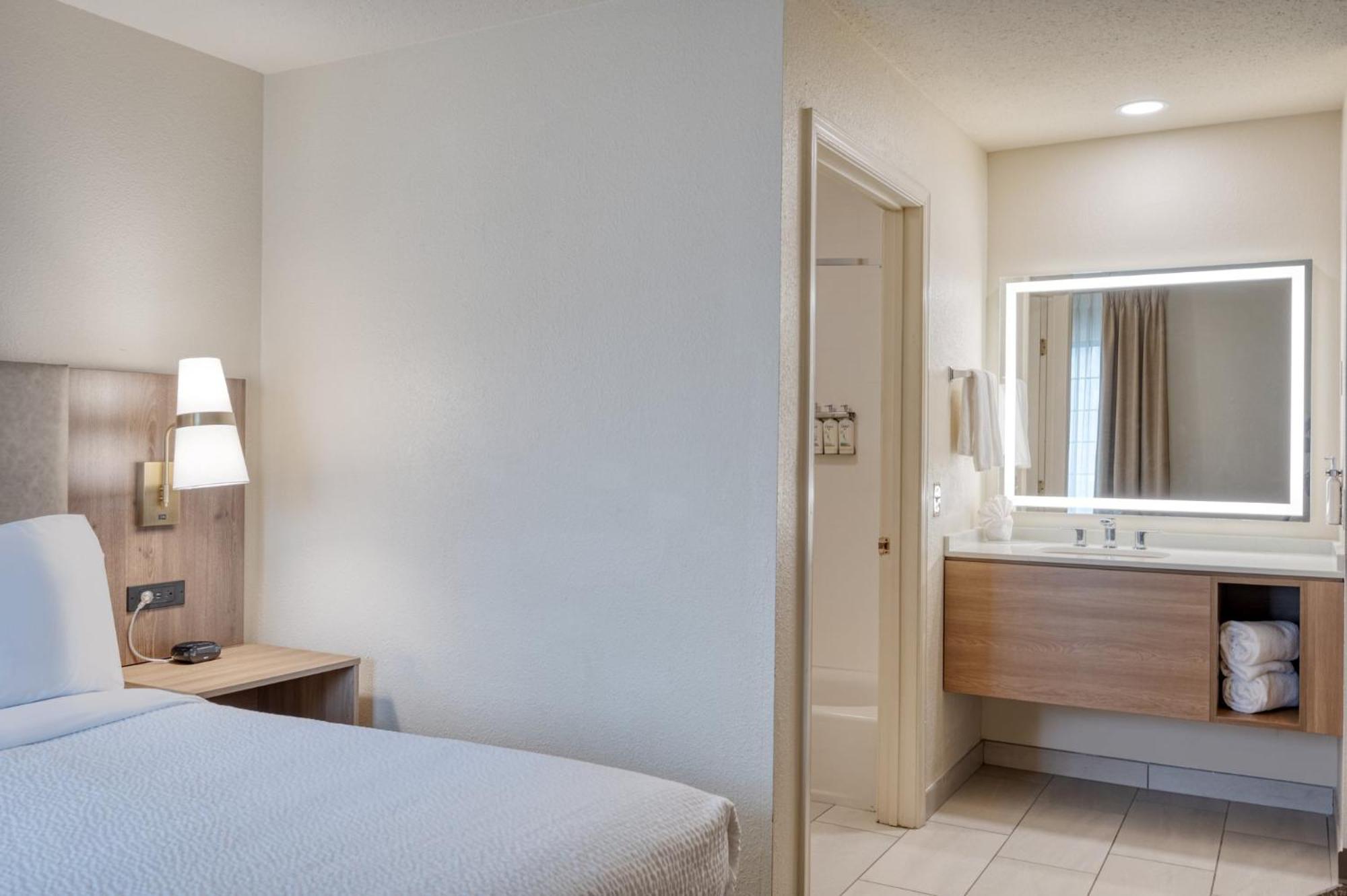 Staybridge Suites Allentown Airport Lehigh Valley By Ihg Exterior photo