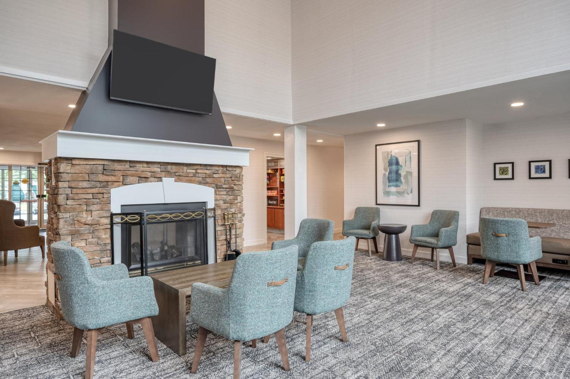 Staybridge Suites Allentown Airport Lehigh Valley By Ihg Exterior photo